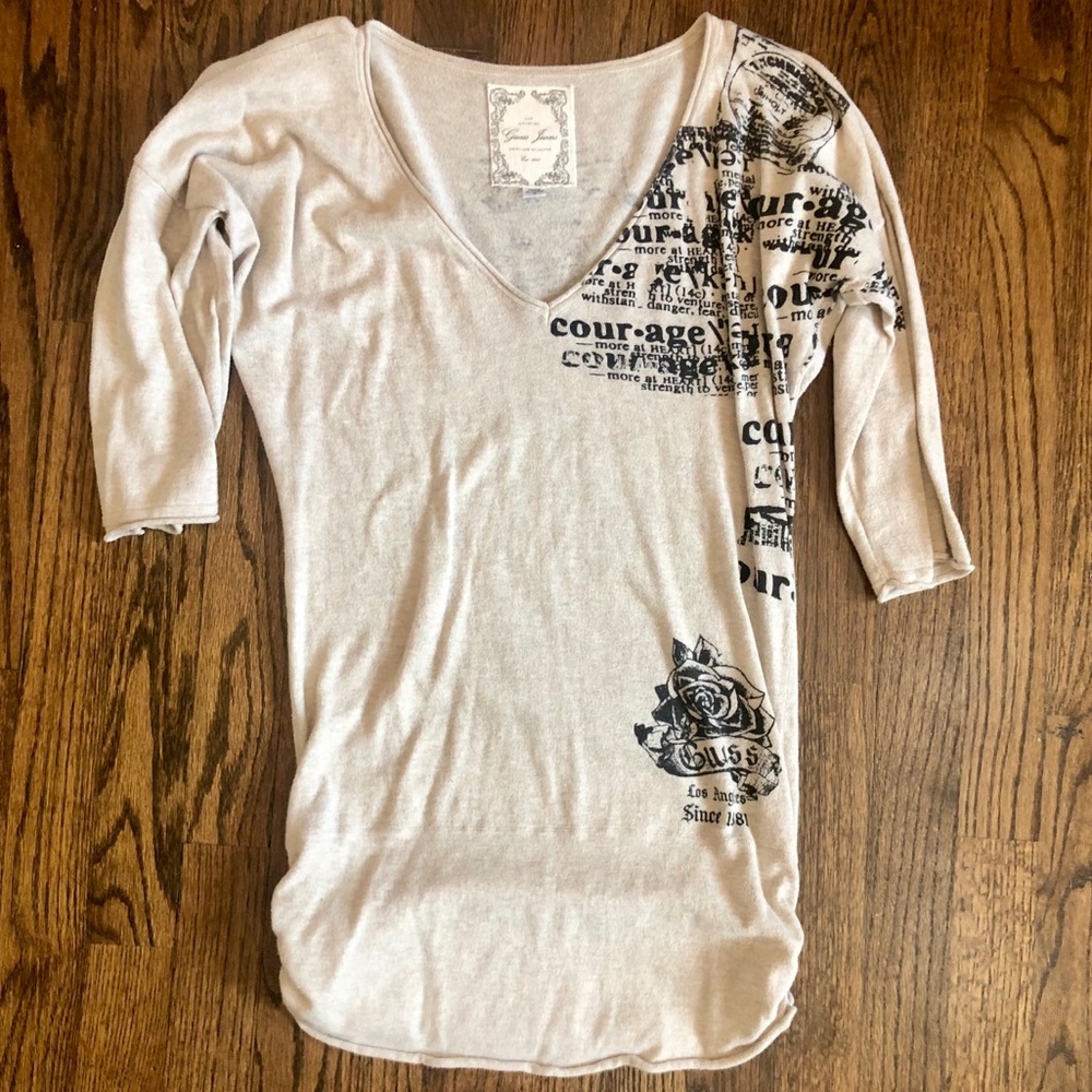 GUESS Graphic Top